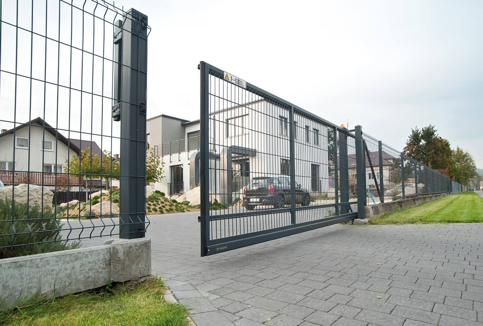 Cancello d'ingresso per recinzione