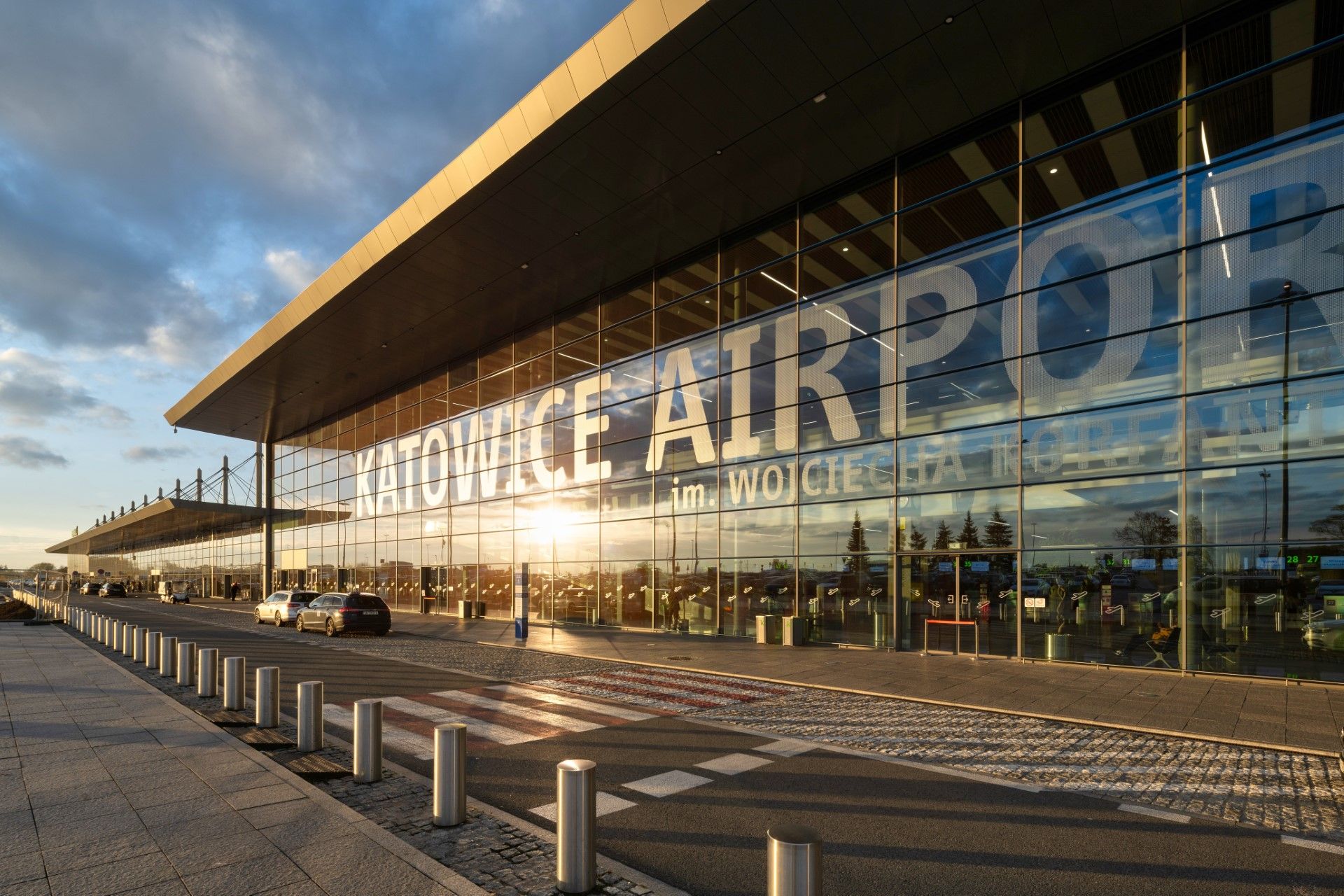 Facciata del Terminal B di Pyrzowice